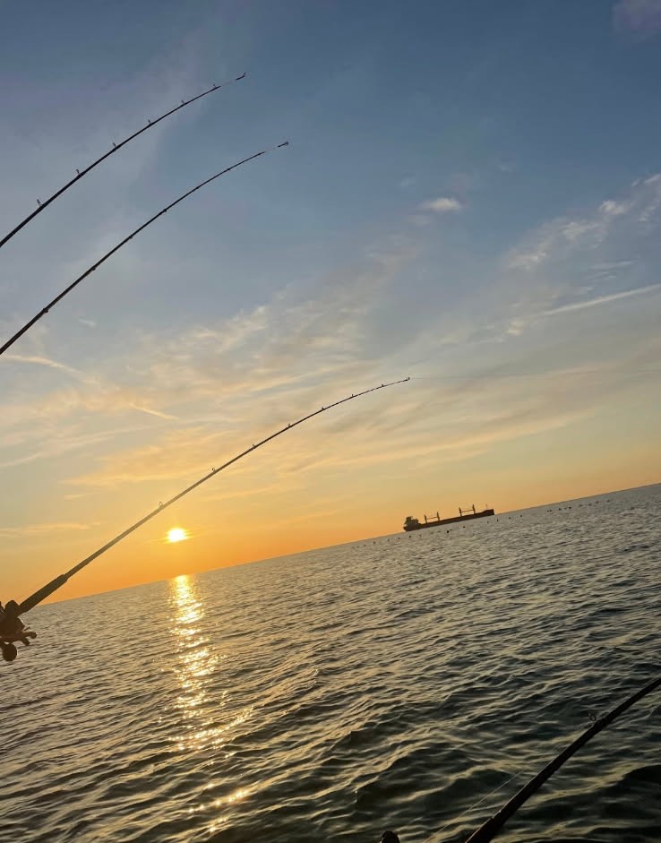Lake Michigan charter fishing outing Milwaukee Wisconsin