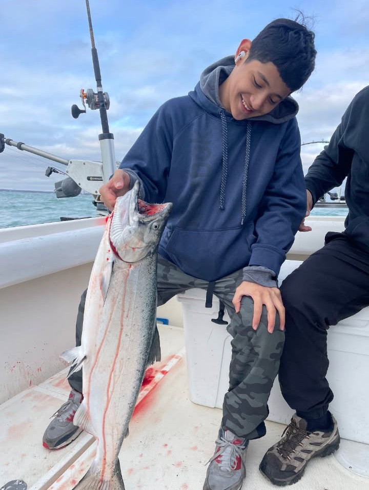 Wisconsin Lake Michigan salmon charter fishing adventure