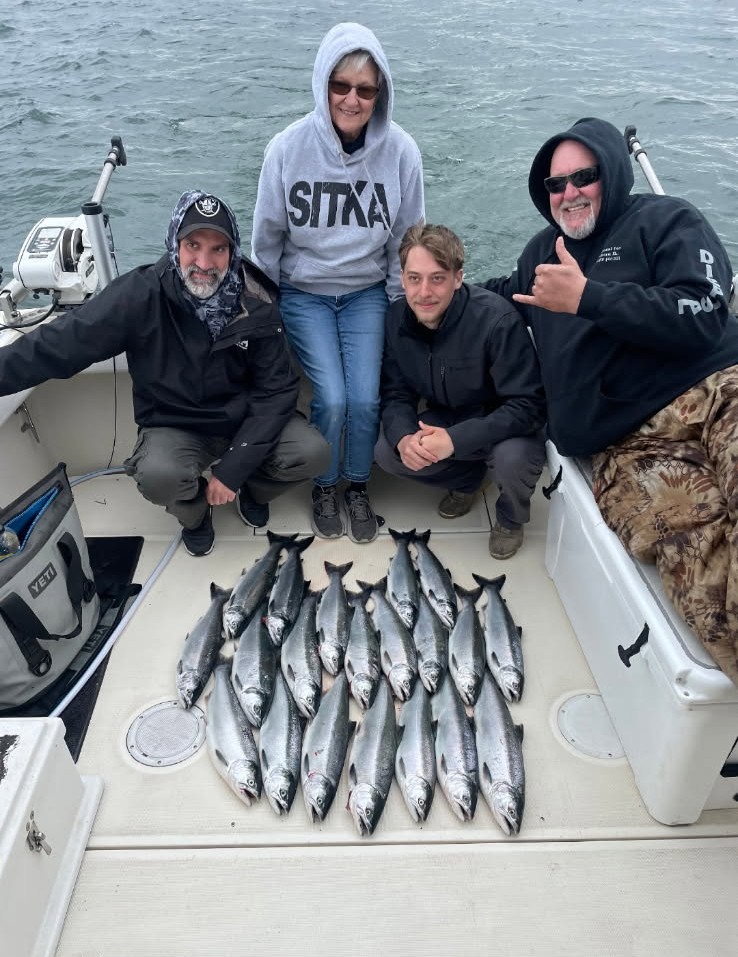 Lake Michigan charter fishing trip in Milwaukee Wisconsin