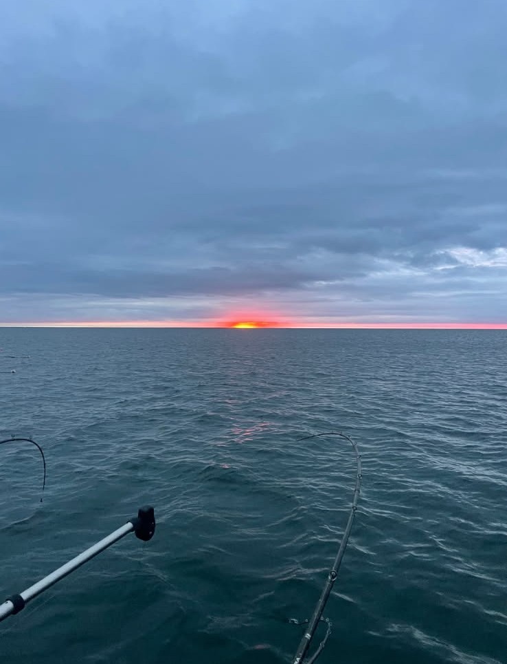 Milwaukee Lake Michigan charter fishing group photo