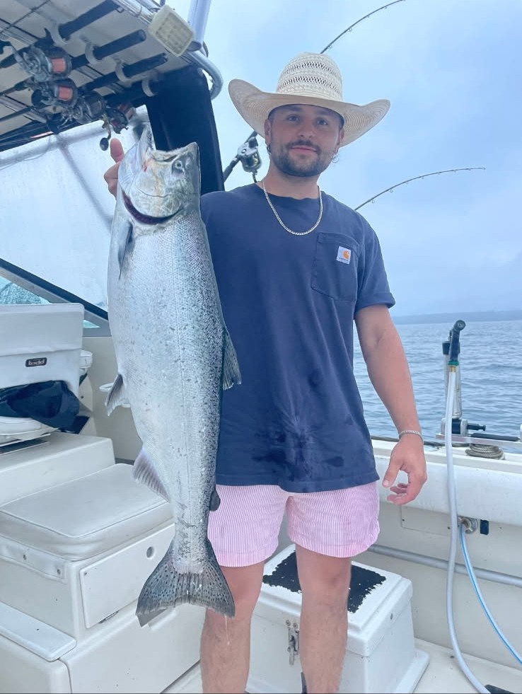 Milwaukee Lake Michigan charter fishing family trip