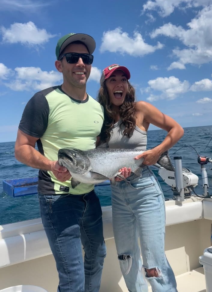 Milwaukee Lake Michigan charter fishing group photo