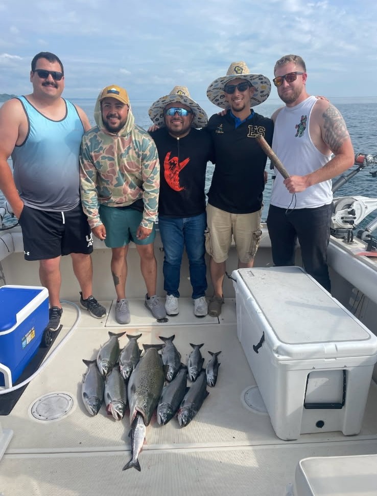 Wisconsin Lake Michigan salmon charter fishing trip