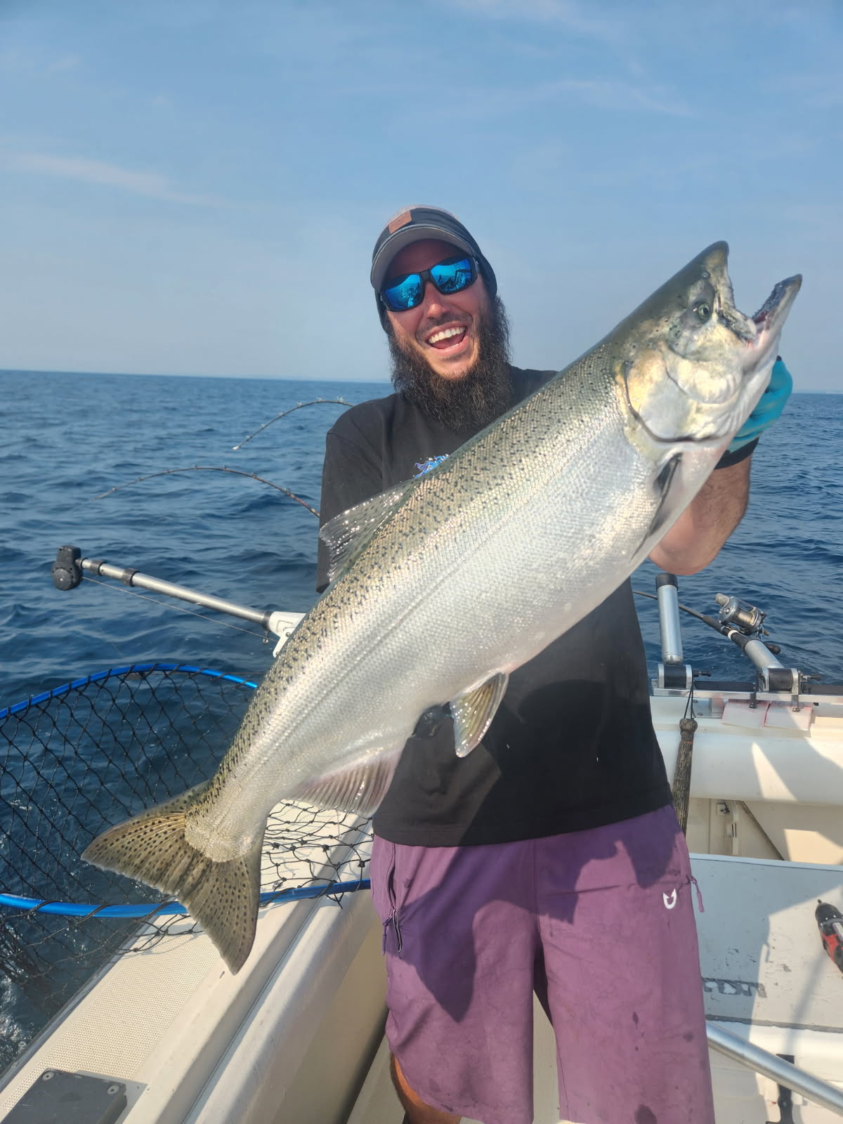 Charter fishing guide service on Lake Michigan Wisconsin